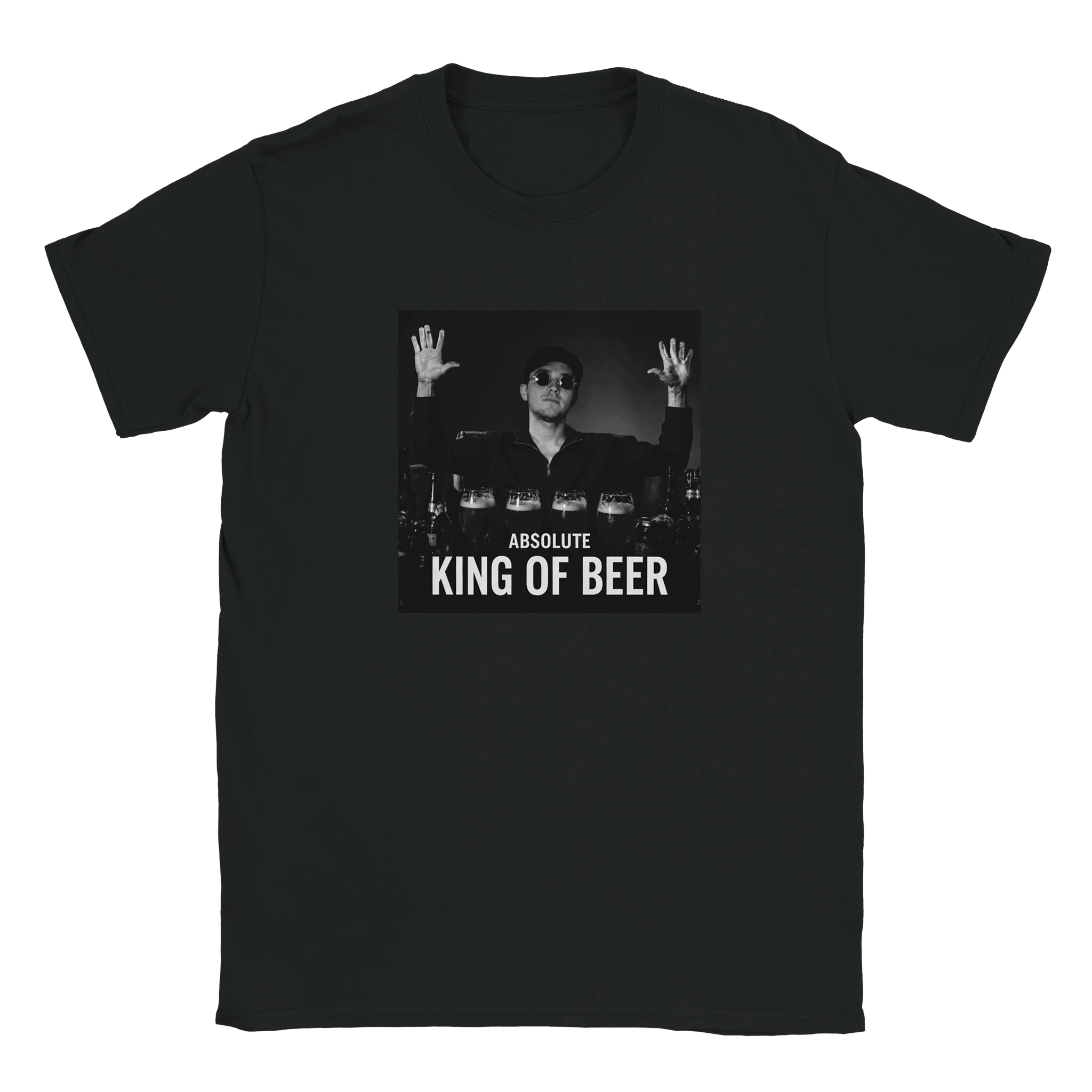Absolute King of Beer t-shirt med svartvitt ölmotiv